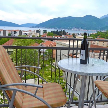 Tivat Apartments Exterior photo