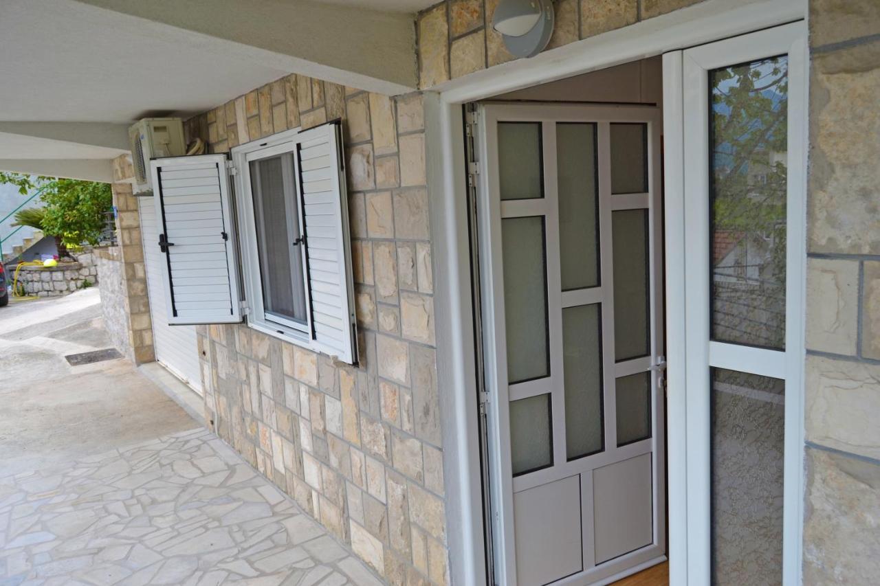 Tivat Apartments Exterior photo