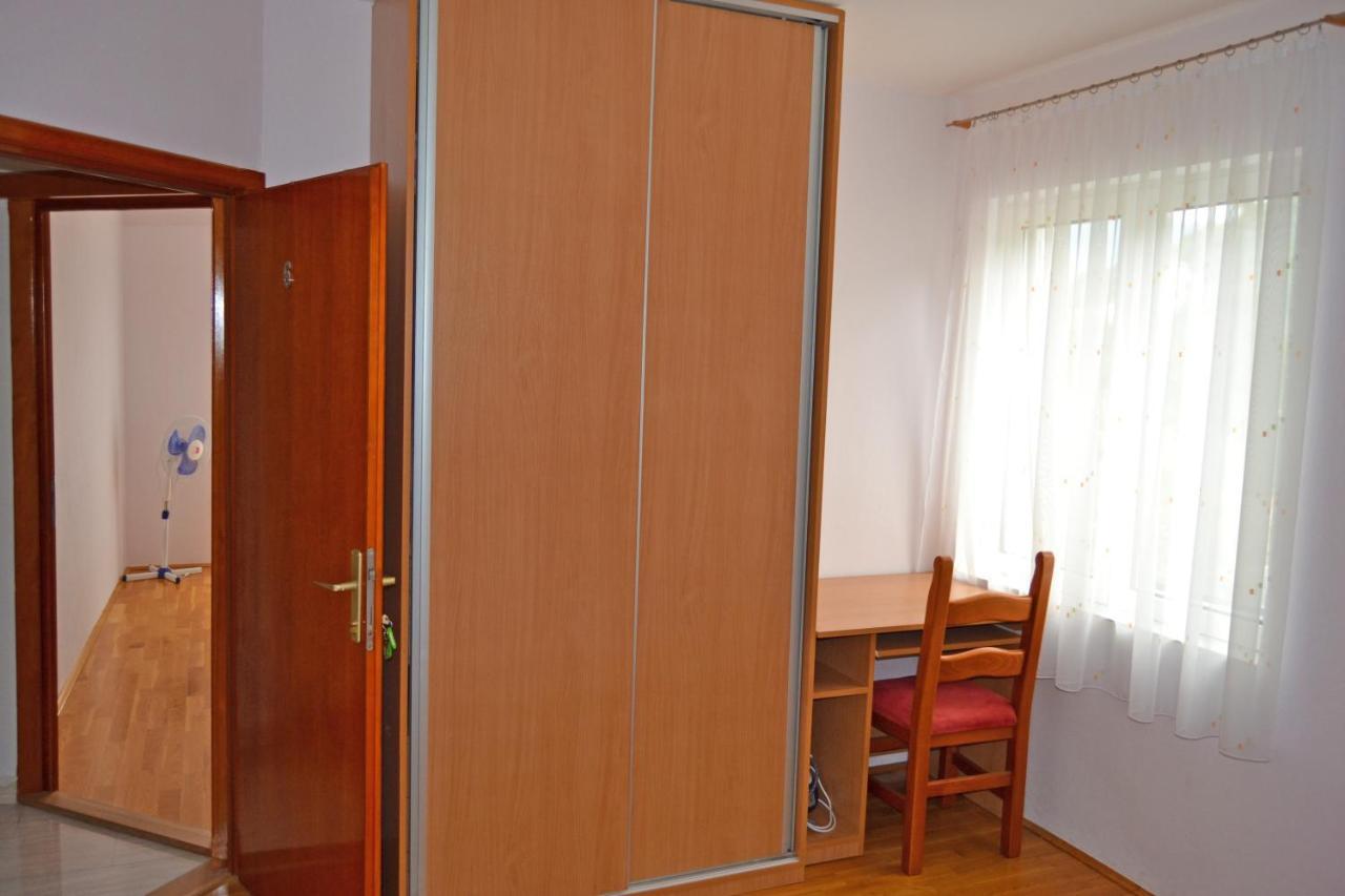 Tivat Apartments Exterior photo