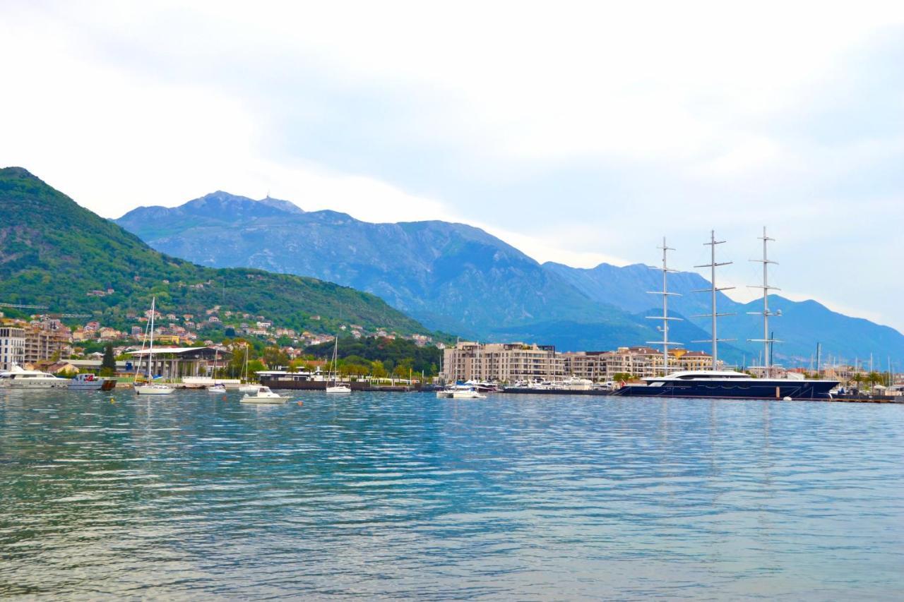 Tivat Apartments Exterior photo