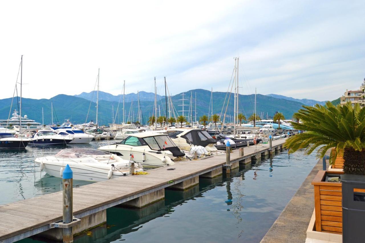 Tivat Apartments Exterior photo