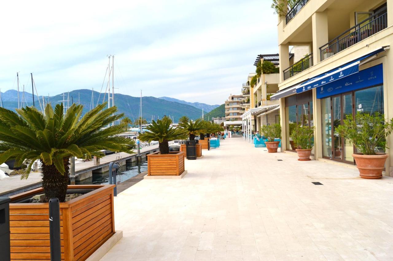 Tivat Apartments Exterior photo
