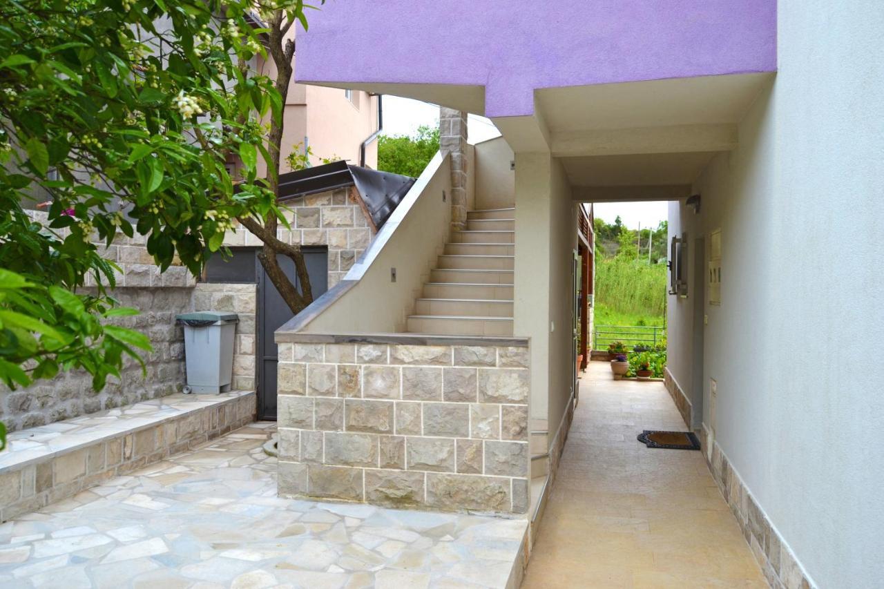 Tivat Apartments Exterior photo